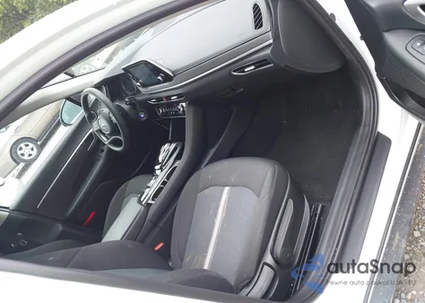 2021 Hyundai Sonata Se z USA, uszkodzony, nr VIN 5NPEG4JA6MH078212